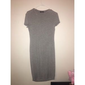 Long dress, passing your nees